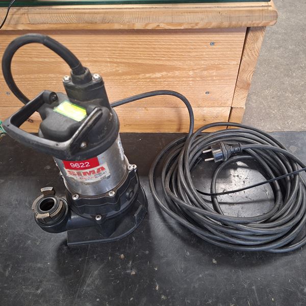 dompelpomp vuil water